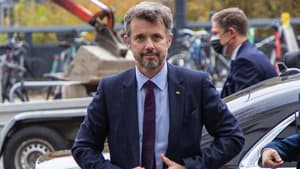 Kronprinz Frederik von Dänemark auf dem Weg zu einem Termin. 