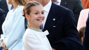 Prinzessin Estelle von Schweden beim Thronjubiläum von König Carl Gustaf. 
