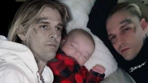Aaron Carter ausgegraut, im Hintergrund ist ein Selfie mit seinem Baby