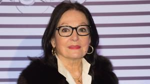 Nana Mouskouri mit Brille