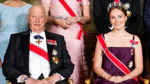 König Harald von Norwegen und seine Enkelin Prinzessin Ingrid Alexandra. 