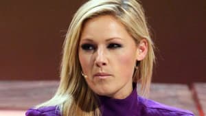 Helene Fischer guckt ernst zur Seite