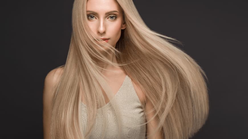 Haarpflege: Diese Spr&uuml;hkur l&ouml;st 10 Probleme in 5 Sekunden