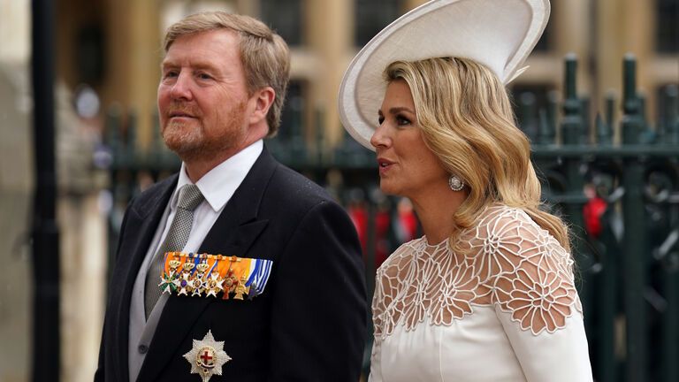 König Willem-Alexander und Königin Maxima bei der Krönung von König Charles, 2023