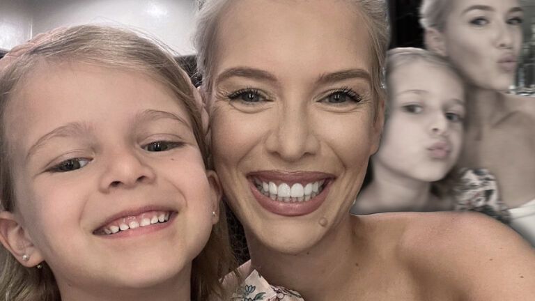 Oksana Kolenitchenko macht Selfie mit Tochter Arielle