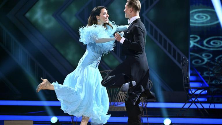 Eva Padberg und Paul Lorenz tanzen bei "Let's Dance" 2024.