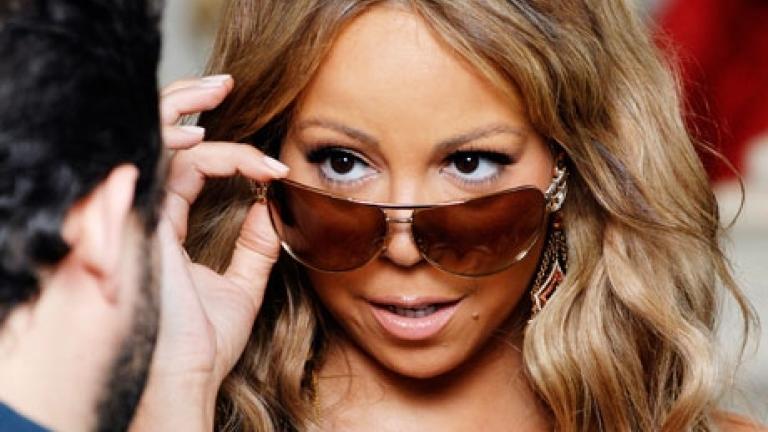 Diva Mariah Carey zeigt beim Videodreh zu ihrem neuen Song "Obsessed" ihre Wandelbarkeit. Und nicht in jedem Outfit erkennt man die Sängerin sofort. Hier sehen Sie die schönsten Bilder