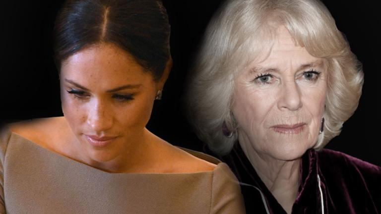 Montage: Herzogin Meghan blickt zu Boden - Queen Consort Camilla nachdenklich 